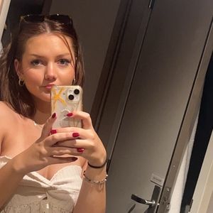 Meet your Posher, Suzi